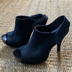 Pedro Garcia Navy Suede Slingback Platform Heels European size 37